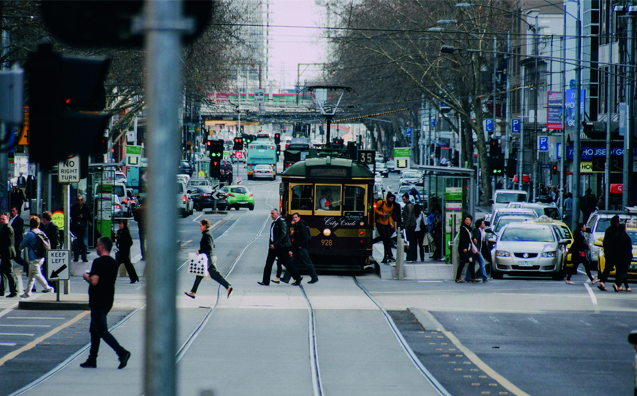 melbourneasydneyslider1